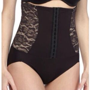 Maidenform High Waist Waistnipping Brief Black Lace Firm Shapes Cool Comfort S